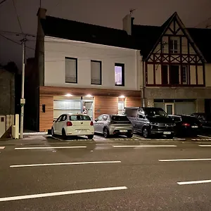 2 Pièces Rez De Jardin / Terrasse Proche Gare Et Hyper Centre Quimper